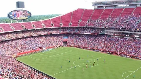 姚明郑薇同贺，李梦重磅抉择，中国女篮蓄势待发再崛起